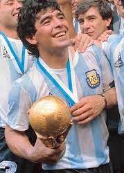 El mio personaggio famoso: Diego Armadietto Maradona